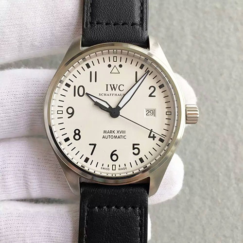 万国 IWC 马克18系列新品 搭载海鸥2892机芯