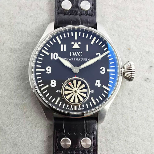 万国 IWC 飞行员系列涡轮 黑面