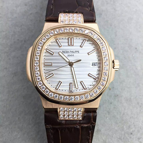 百達翡麗 Patek Philippe 鸚鵡螺系列 搭載原版Cal.324SC機芯