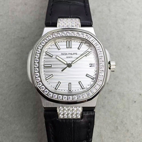 百達翡麗 Patek Philippe 鸚鵡螺系列 搭載原版Cal.324SC機芯